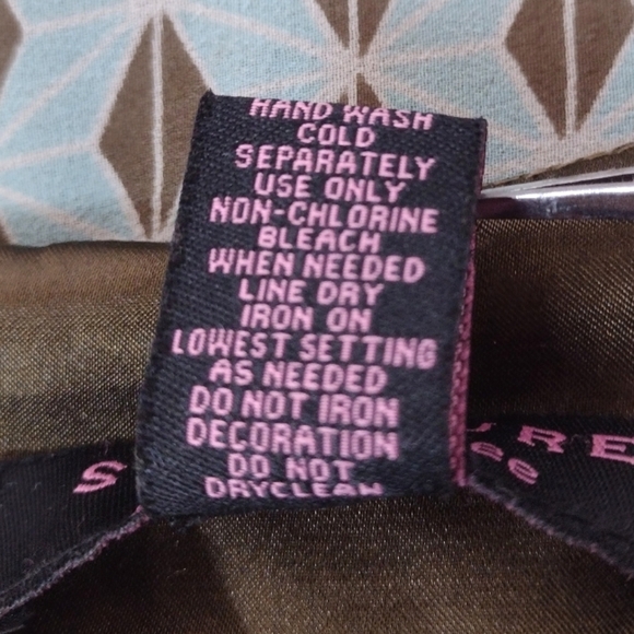 Signature By Robbie Bee Women's Silk Brown and Blue Patterned Dress - Picture 5 of 10